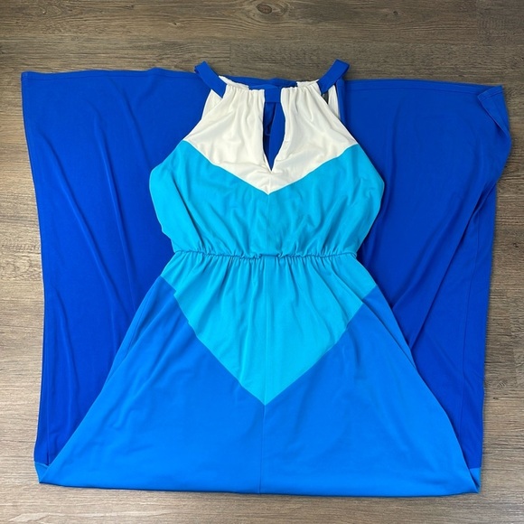 Vince Camuto Women’s Blue White Teal Colorblock Matte Jersey Maxi Dress, size 2 - Picture 2 of 12